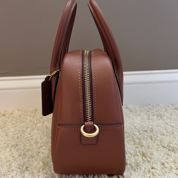 Coach Borough Bowling Bag in 1941 Saddle - Picture 6 of 16